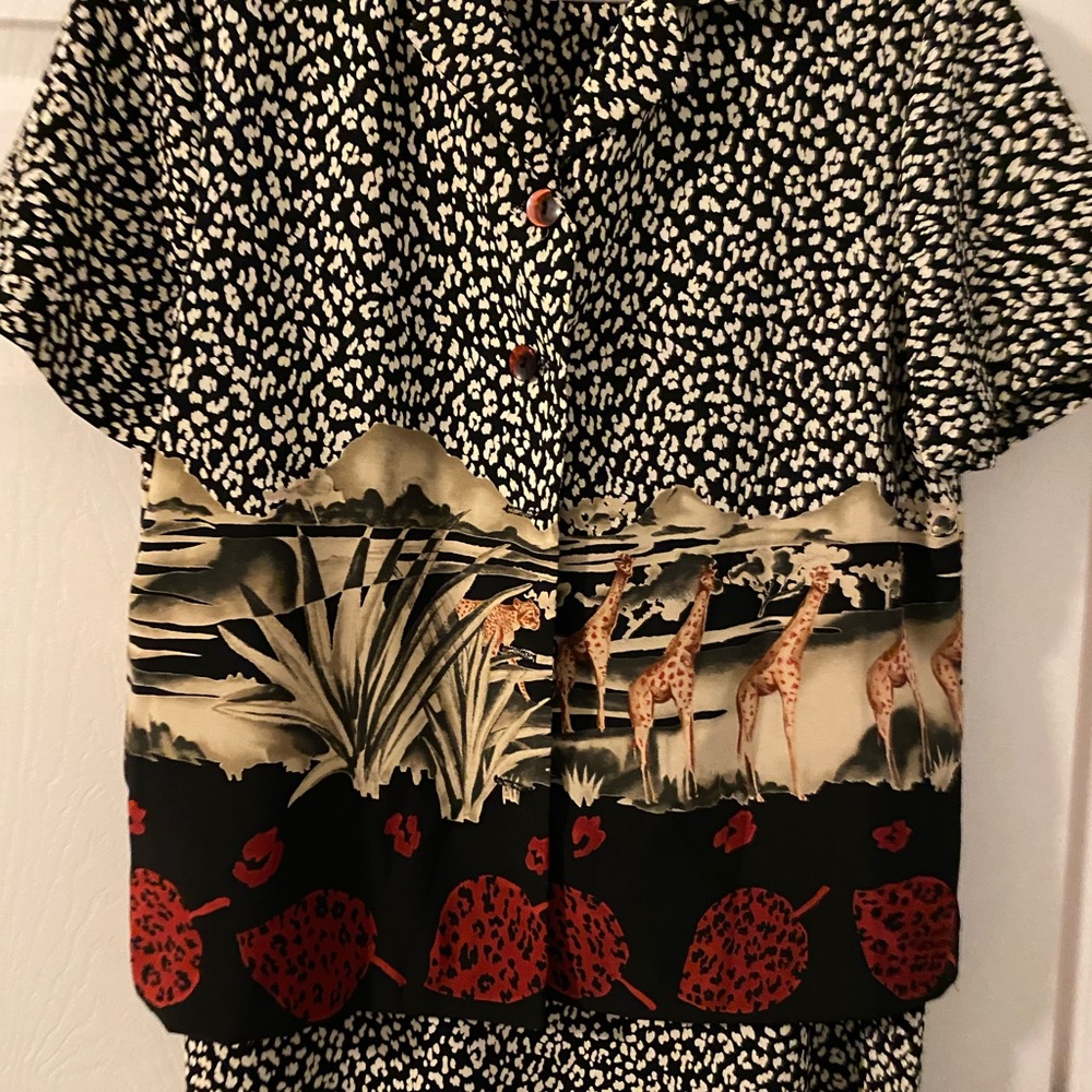 Kemp Collection Sleeveless  dress size 10 animal print with jacket.
